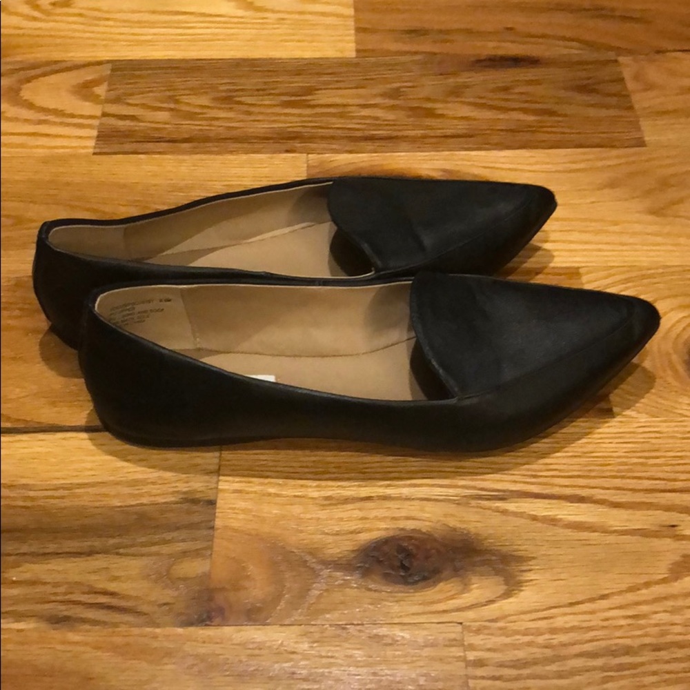 Black flat Nine West